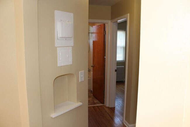 Foto del edificio - 3038 Algonquin Pkwy - Lower