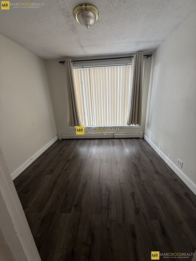 Foto del edificio - 290 Prospect St