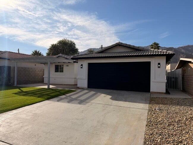 Building Photo - 51905 Avenida Velasco