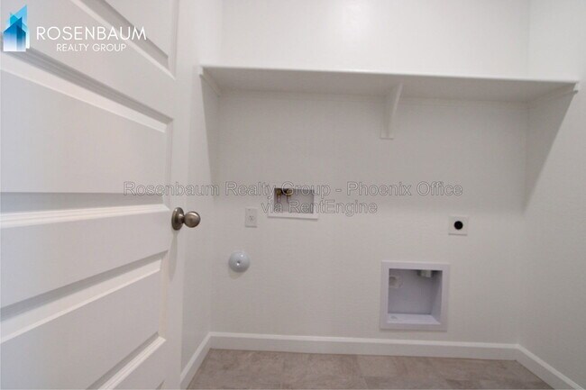 Foto del edificio - 38095 W Cannataro Ln