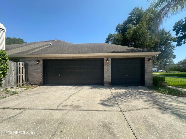 Building Photo - 12770 Camellia Bay Dr W