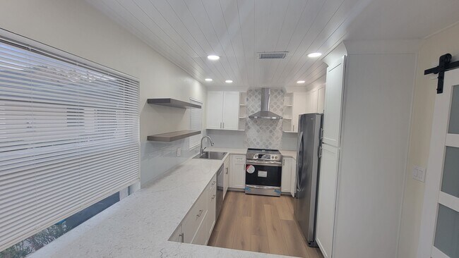 Photo - 1719 Beach Pkwy Apartment