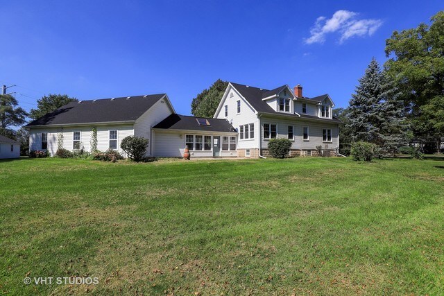 Building Photo - 16775 Aptakisic Rd