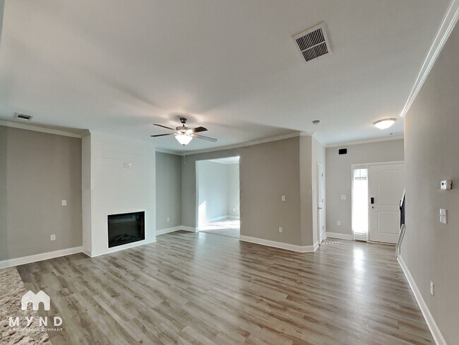 Foto del edificio - 7730 Fawn Cir