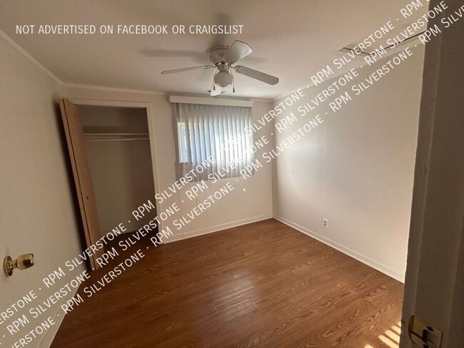 Building Photo - 3236 Caroline-