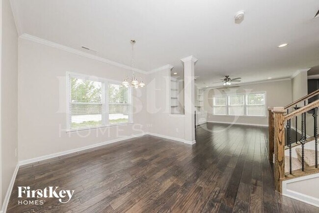 Building Photo - 451 Shady Grove Ct