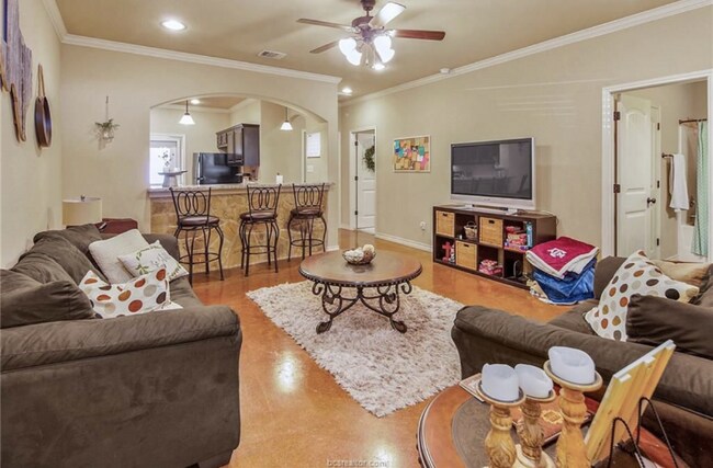 Foto del edificio - 3207 Papa Bear Dr