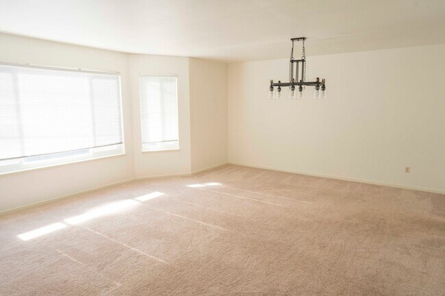 Foto del edificio - Mid-floor Flat in a duplex located in the ...