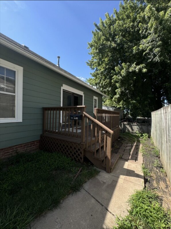 Foto del edificio - 408 E 4th St