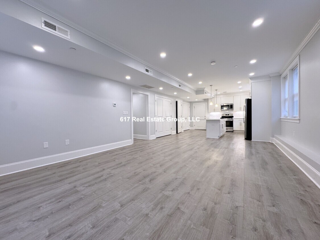 Foto principal - 120 Kenrick St