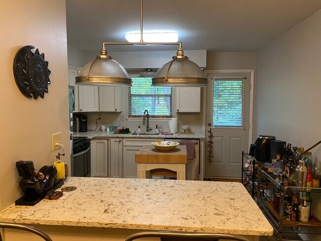 New kitchen all appliances - 108 Ephesus Church Rd
