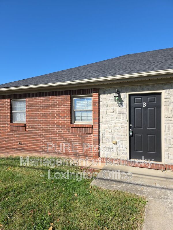 Foto del edificio - 1322 Lancaster Rd