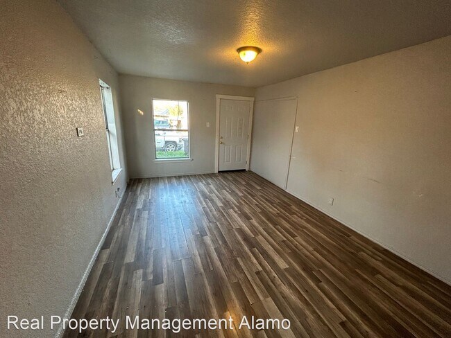 Building Photo - 1 br, 1 bath House - 214 South San Dario A...