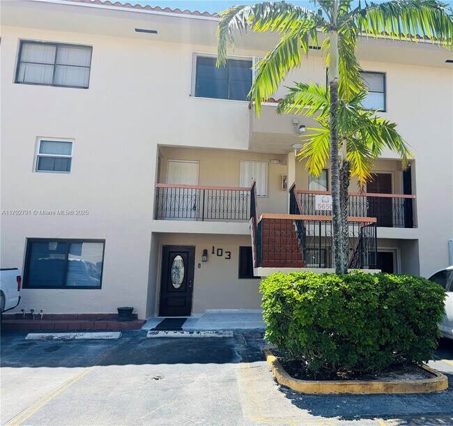 Foto del edificio - 5650 W 26th Ct