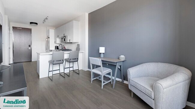 Foto del edificio - 2480-2522-2522 N Milwaukee Ave