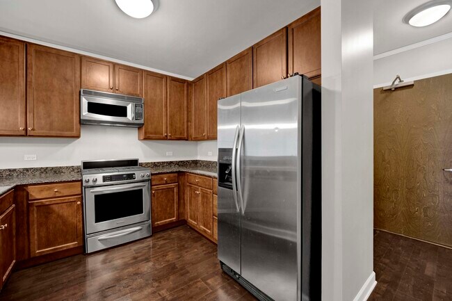 Foto del edificio - 450 E Waterside Dr