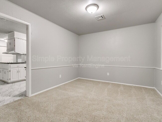 Foto del edificio - 6109 Kingston Rd