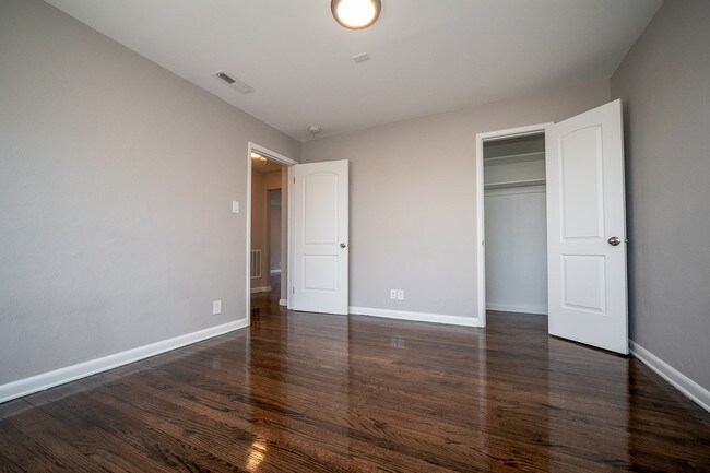Foto del edificio - 14998 Allisonville Rd