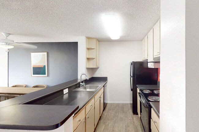 Foto del edificio - 3883 Ingraham St