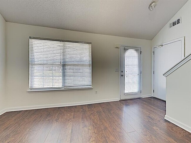 Building Photo - 4850 Heather Mill Trace