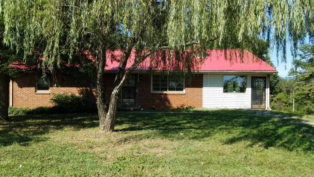 2895 Bonbrook Mill Rd, Wirtz, VA 24184 House Rental in Wirtz, VA