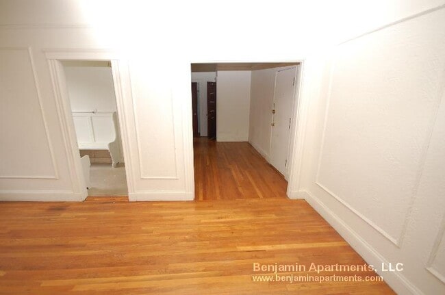 Foto del edificio - 66 Chiswick Rd