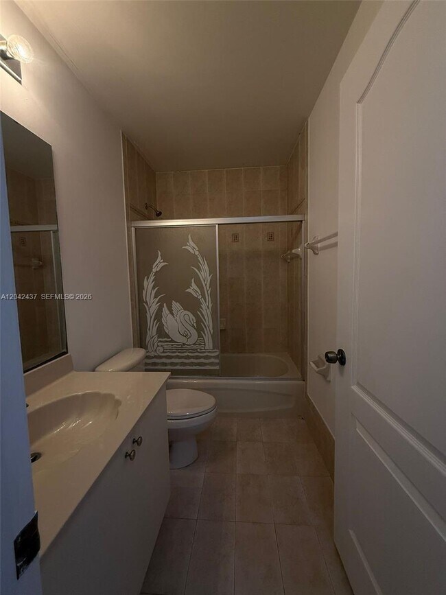 Foto del edificio - 17640 NW 73rd Ave