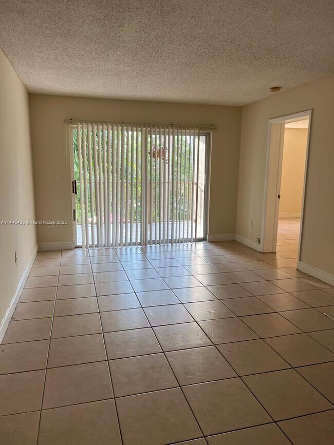 Foto del edificio - 15201 SW 80th St