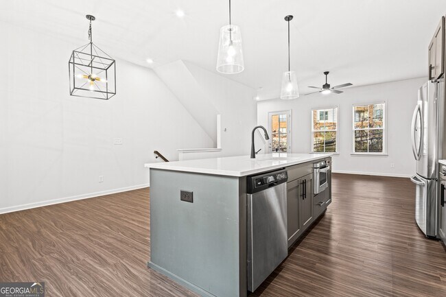 Foto del edificio - 118 Chestnut Cir