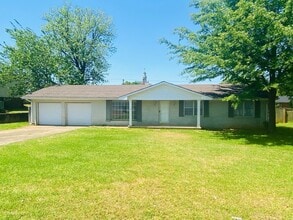 Building Photo - 1610 Burroughs Ave