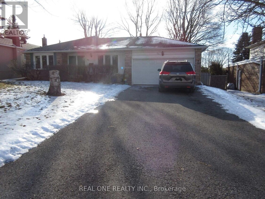 Primary Photo - 93 Southdale Dr