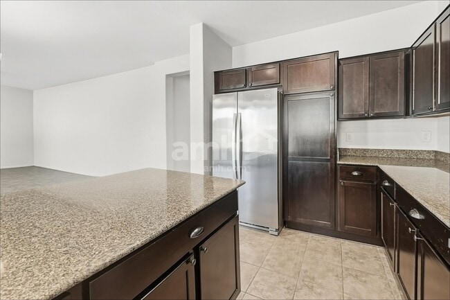 Building Photo - 3453 N Almar