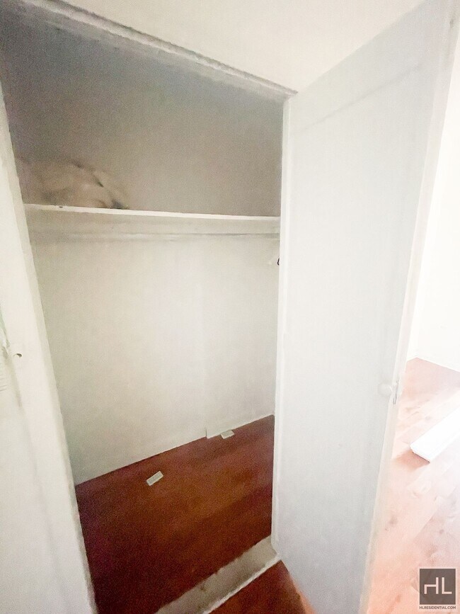 Building Photo - 21 STREET