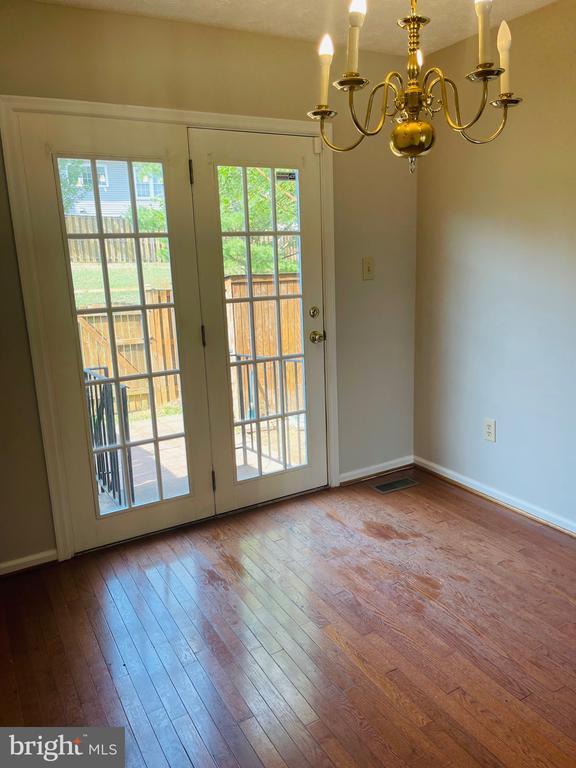 Building Photo - 4462 Regalwood Terrace