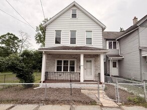 Building Photo - 2920 Marvine Ave