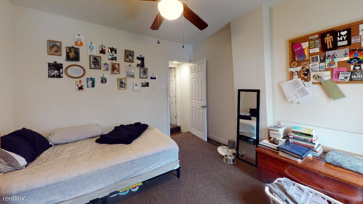 Foto principal - 3 br, 2 bath House - 1906 N DARIEN ST