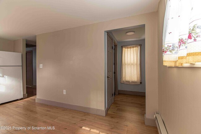 Foto del edificio - 540 N Main St