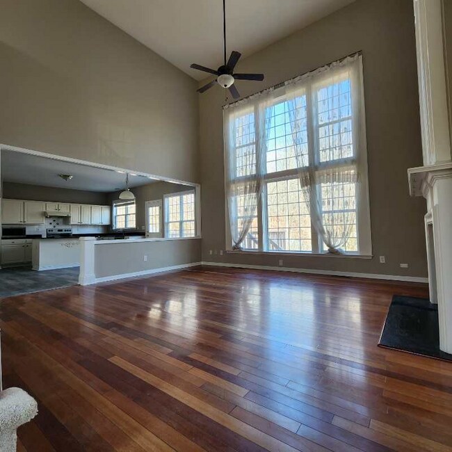 Building Photo - 5295 Amberden Hall Dr