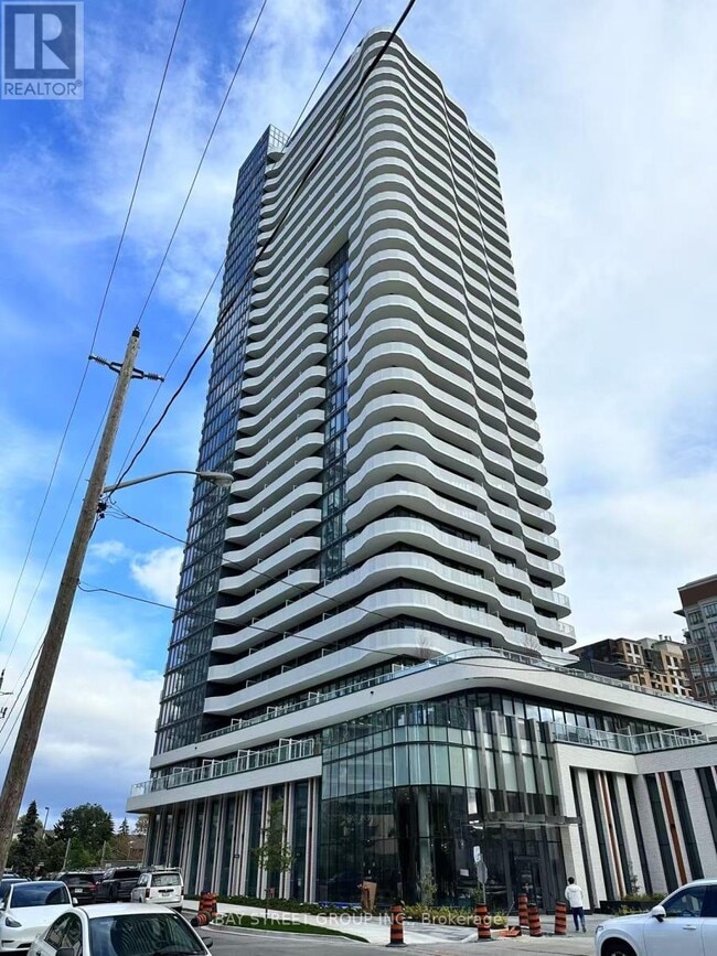 Building Photo - 15 Holmes Ave