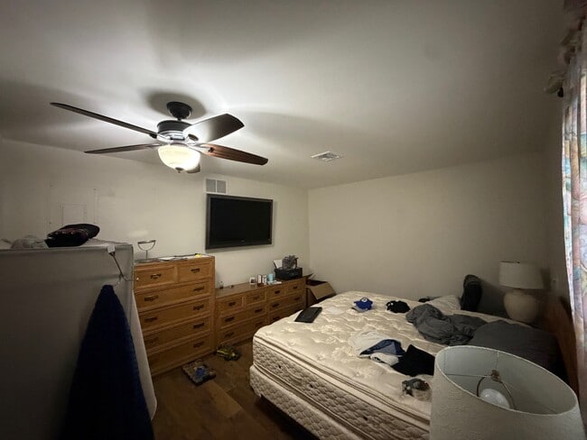 Foto del edificio - 4868 NW 27th St