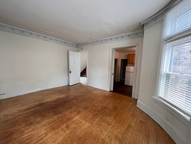Foto del edificio - 137 E Gorham St