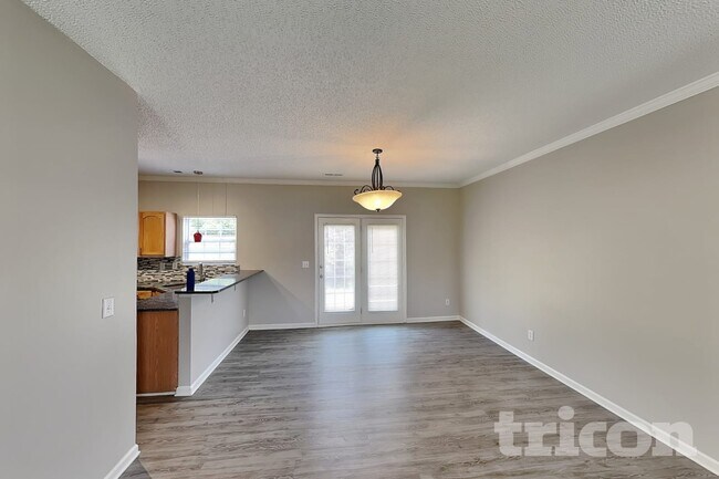 Foto del edificio - 5862 Mahogany Pl SW