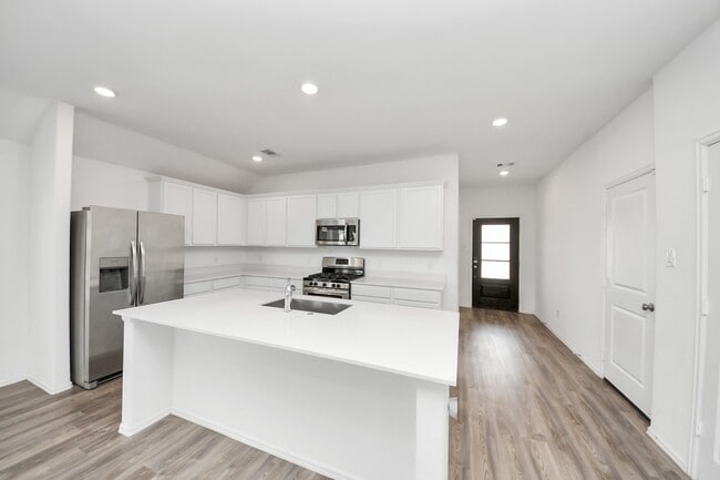 Foto del edificio - 7319 Bridal Ranch Dr