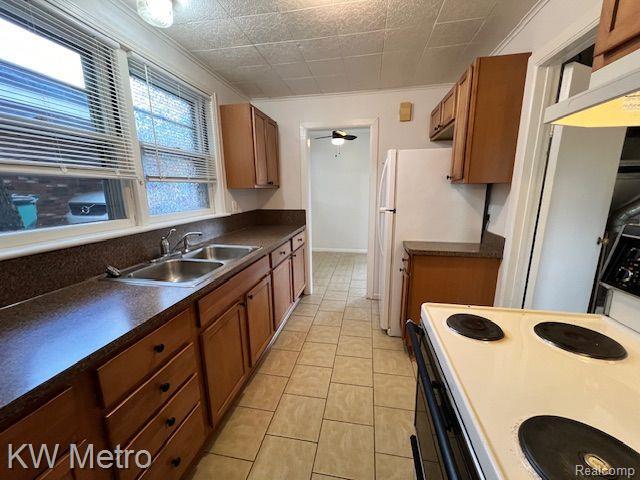 Foto del edificio - 624 Montrose Ave