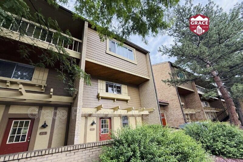 Primary Photo - 3000 Colorado Ave