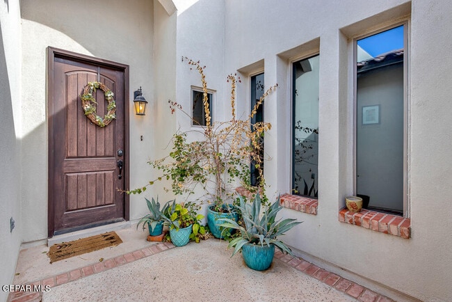 Building Photo - 12165 Dome Ct