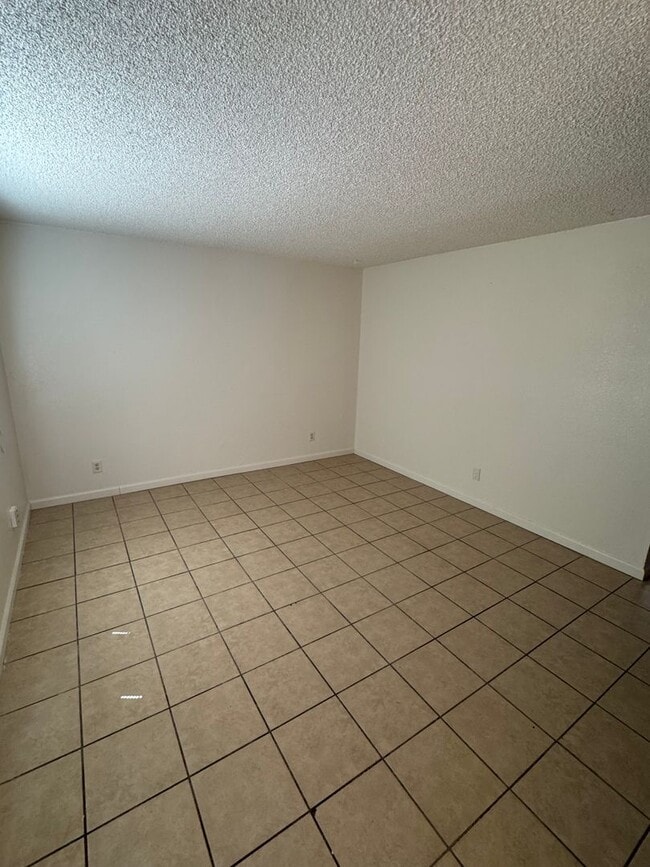 Building Photo - 4321 Palmacia Dr
