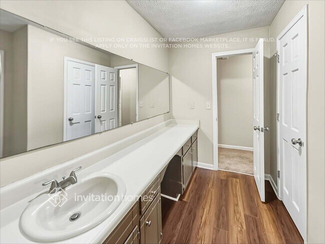 Foto del edificio - 1597 Holly Brook Rd SW