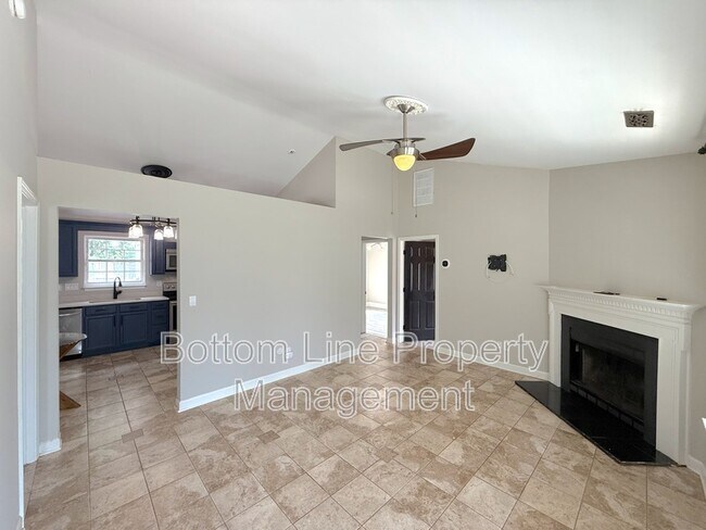 Photo - 7547 Fallow Ln House