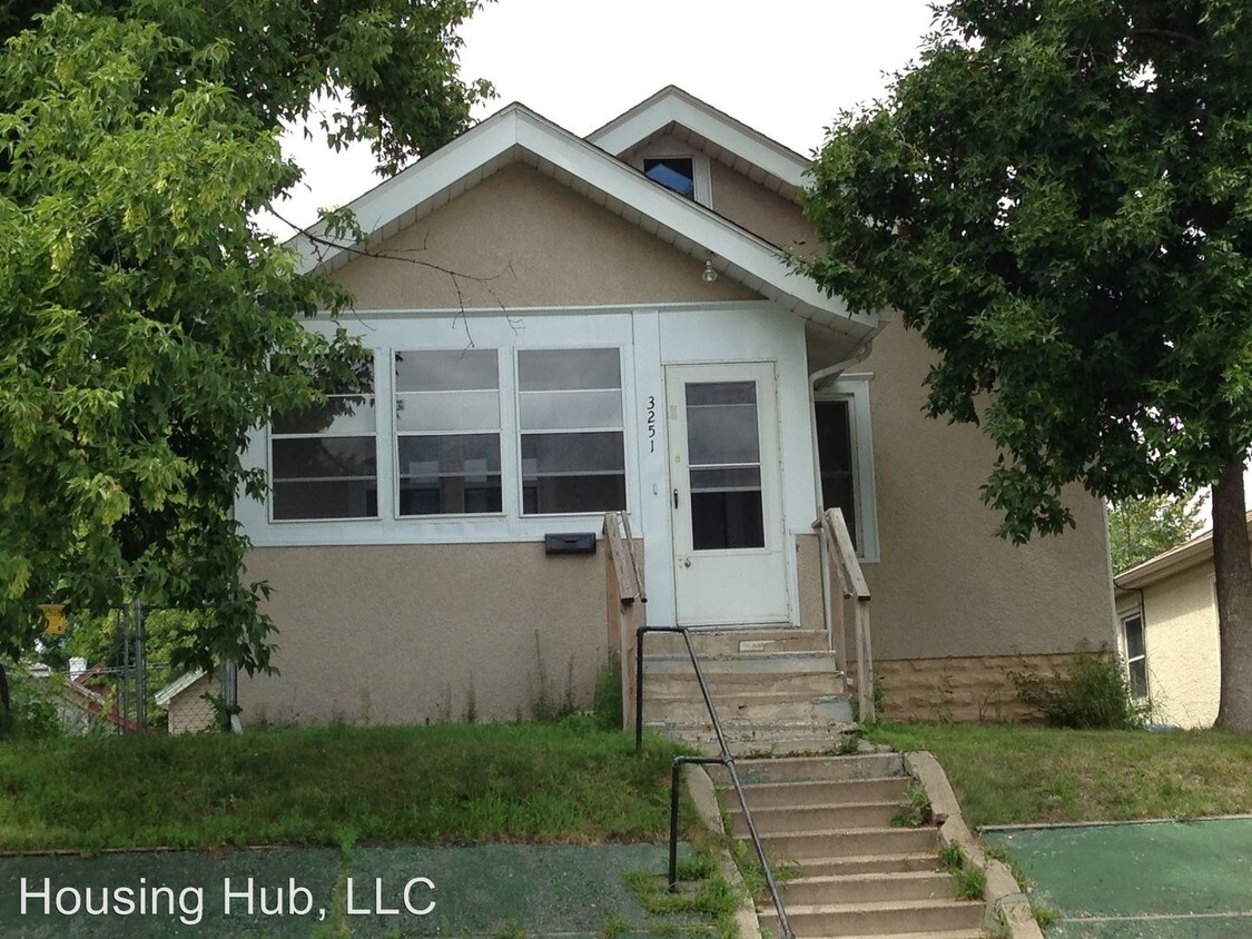 Primary Photo - 4 br, 2 bath House - 3251 James Ave N